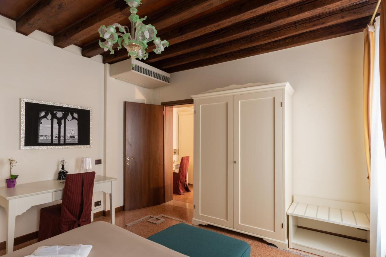 Ve-Nice Suite San Marco C4439 เวนิส ภายนอก รูปภาพ